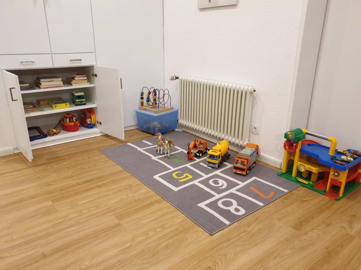 Ferienwohnung Voelker, Wenige Schritte Zum Meer, Wlan, 3 Sz, Kinder Geeignet, Sackgasse, Horumersiel - Nordsee, Erdgeschoss シリヒ エクステリア 写真